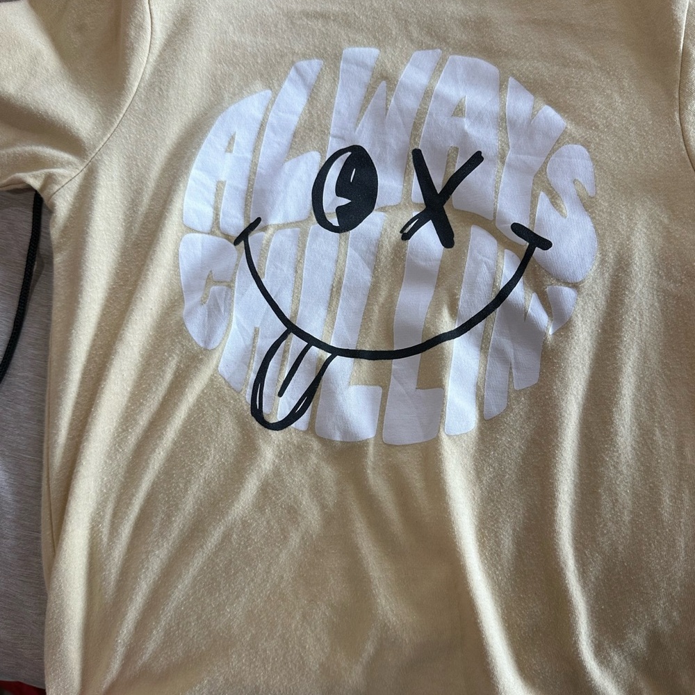 Wonder Nation Tan Always Chillin' Tee